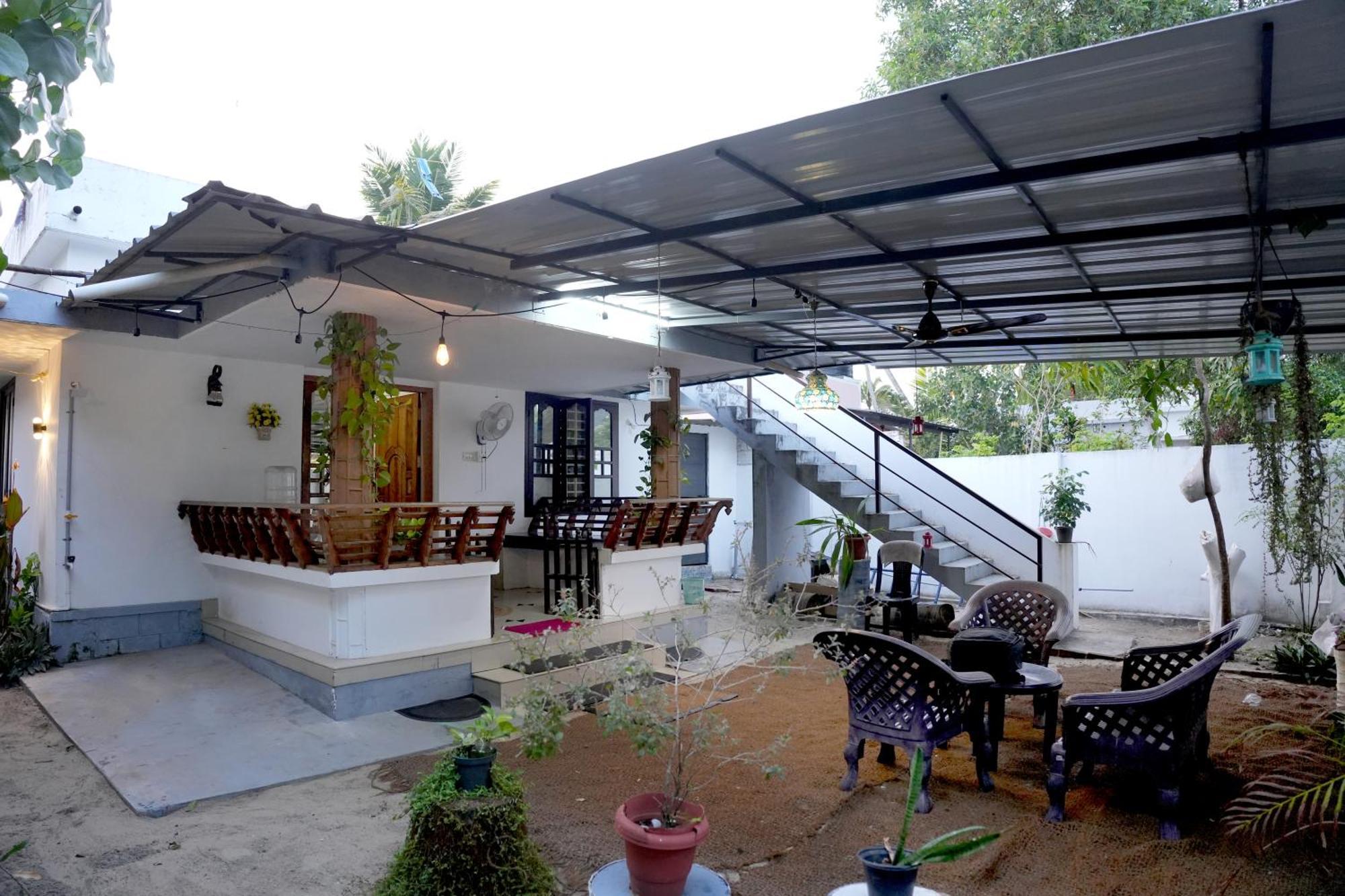 Jeehaa Homestay Alappuzha Екстериор снимка