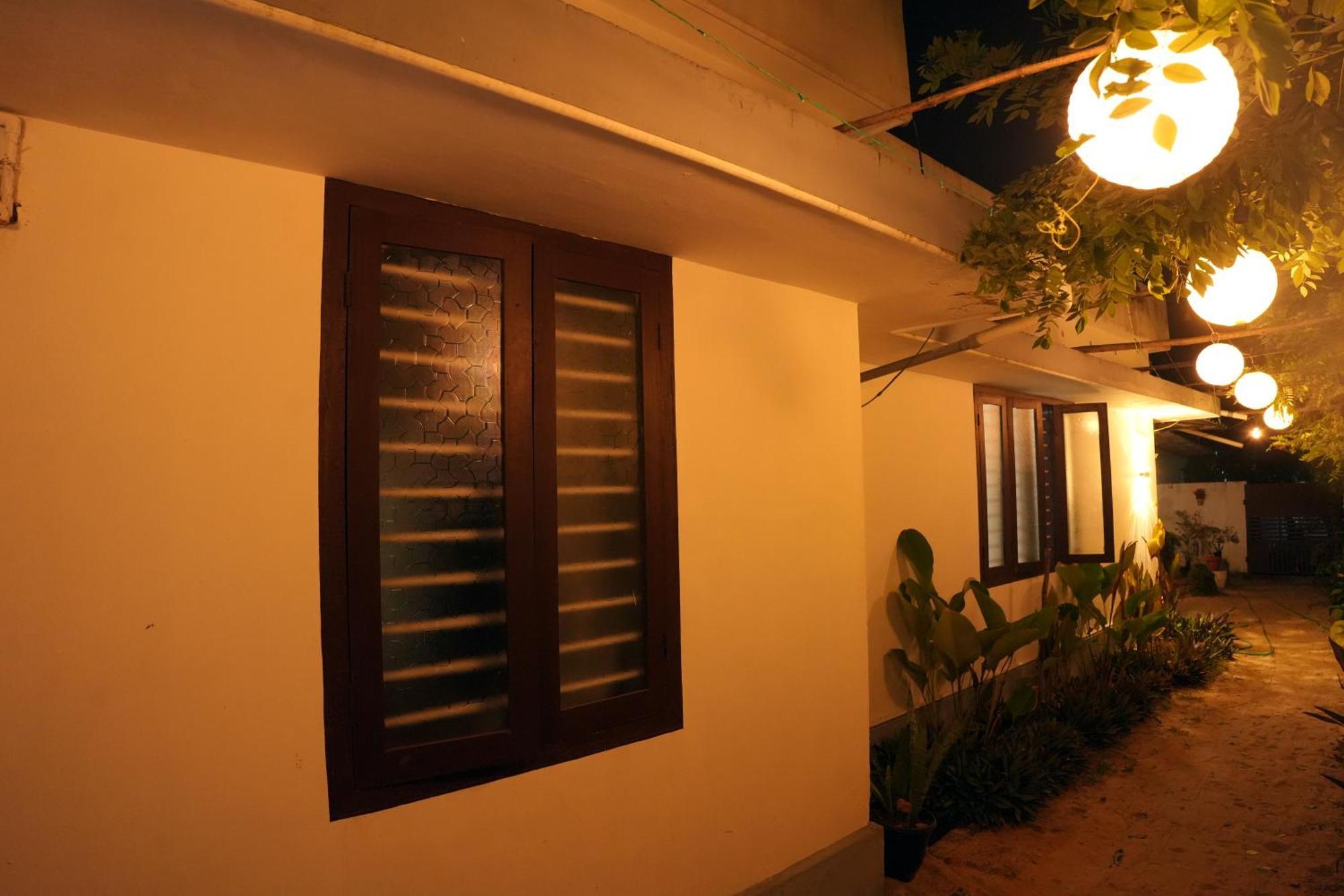 Jeehaa Homestay Alappuzha Екстериор снимка