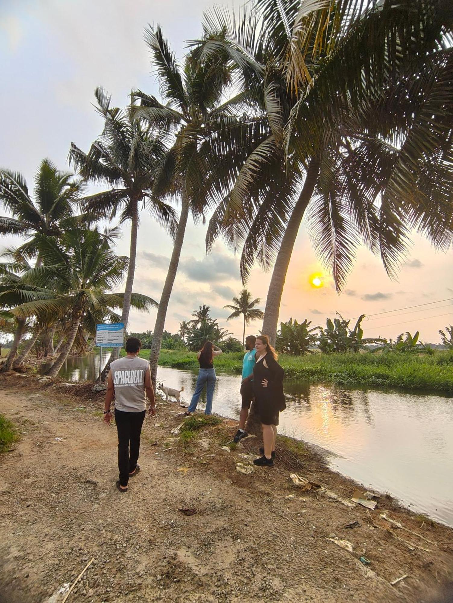 Jeehaa Homestay Alappuzha Екстериор снимка